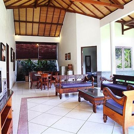 Grand Bali Villa Legian Εξωτερικό φωτογραφία